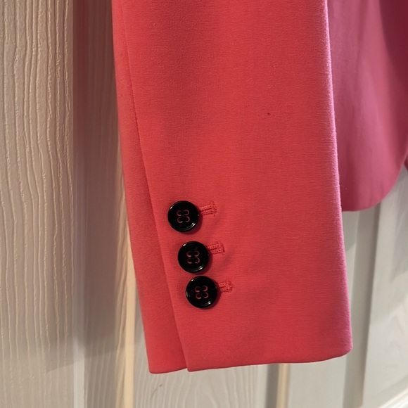 Bright pink blazer - Picture 3 of 4